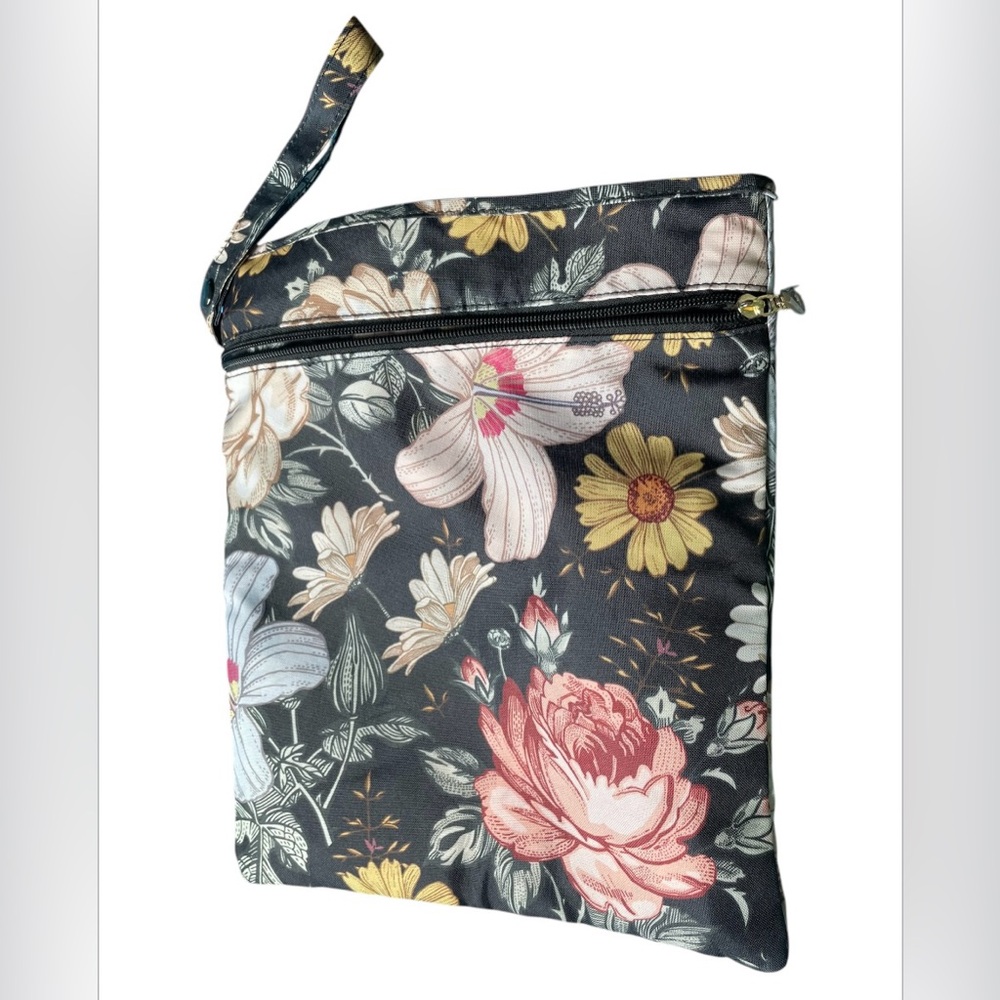 Ms & Ella Cosmetic Bags 11x10 And 8x5 Floral Design Liner Removable